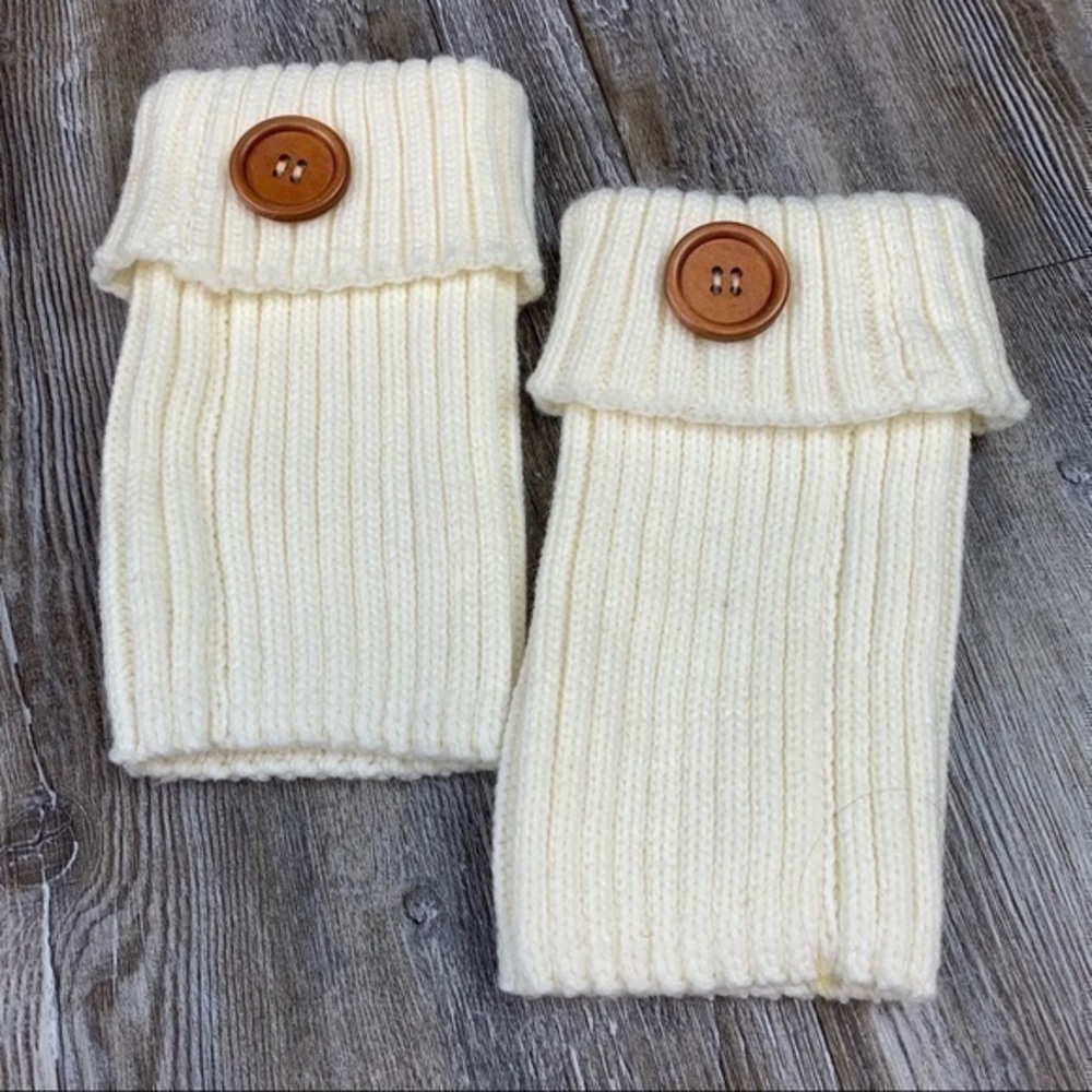 NWOT Cream Knit Sweater Boot Cuffs Brown Buttons